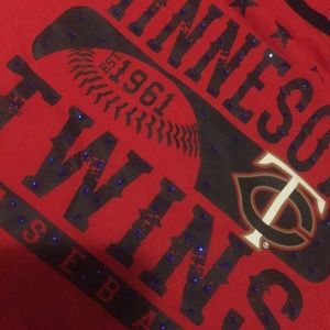 MLB Minnesota Twins Women's Scoop Neck Tee